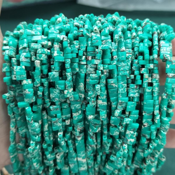 No_194_Synthetic Green Serpentine Double Hole Square Bead_5*2mm_(Sold Per Strand)