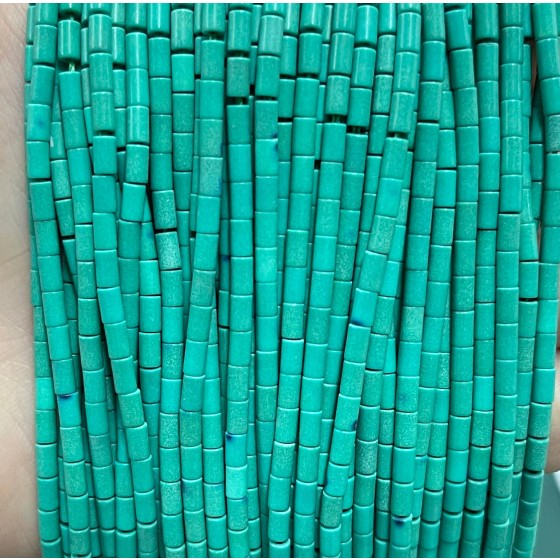 No_1216_Synthetic Green Stone Round Tube_2*4mm_(Sold Per Strand)
