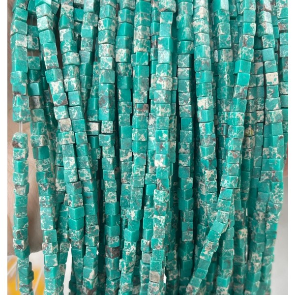 No_389_Synthetic Green Imperial Jasper Cube Beads_3mm_(Sold Per Strand)