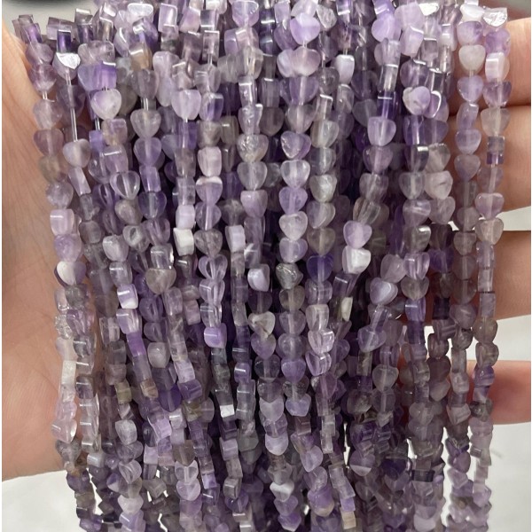 No_647_Natural Amethyst Flat Heart_4mm_(Sold Per Strand)