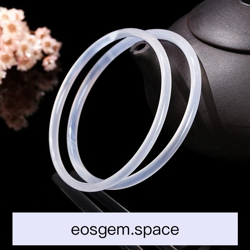 No_6338_3a White Agate Jingle Bangle_52-60mm_(Sold Per Strand)